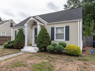 50 Martin St, Pawtucket, RI, 02861