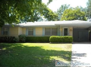 1405 Miami Dr, Longview, TX 75601