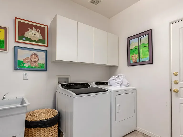 8324 E Cactus Wren Rd — Photo 23