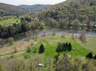 12 Evans Rd, Hancock, NY 13783