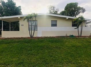 71 Davis Rd, Palm Springs, FL 33461