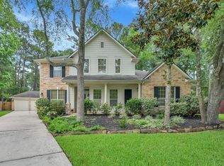 2 Rowan Tree Pl, Conroe, TX 77384