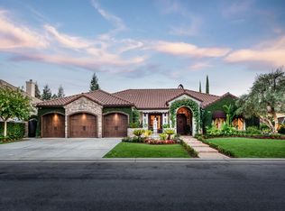 10537 N Medinah Cir, Fresno, CA