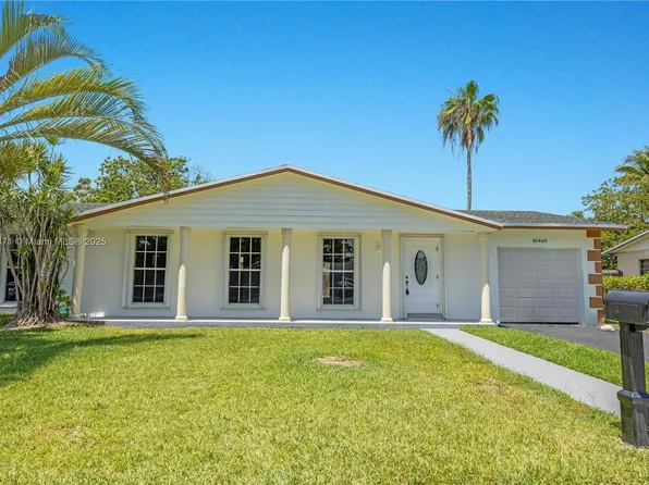 18460 SW 92nd Pl, Cutler Bay, FL 33157