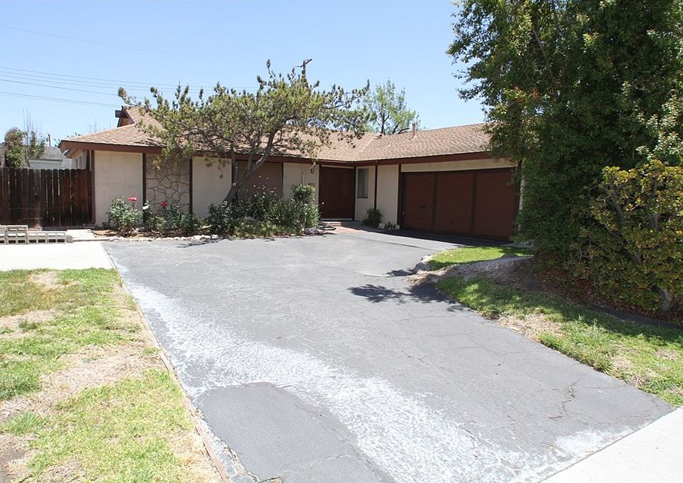 1st image of 21319 Hideout Dr