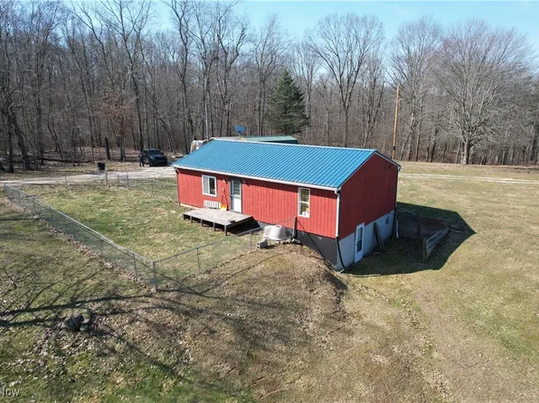 7192 Norco Rd NE, Mechanicstown, OH 44651