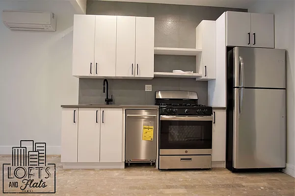 Rented by Lofts and Flats LLC | media 25