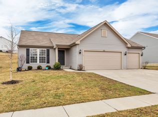 533 Crystal Stream Dr, Wentzville, MO 63385