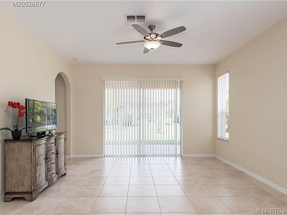 5th image of 9705 SW Eastbrook Cir