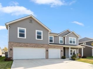 6116 Summer Wind Pl, Fort Wayne, IN 46835