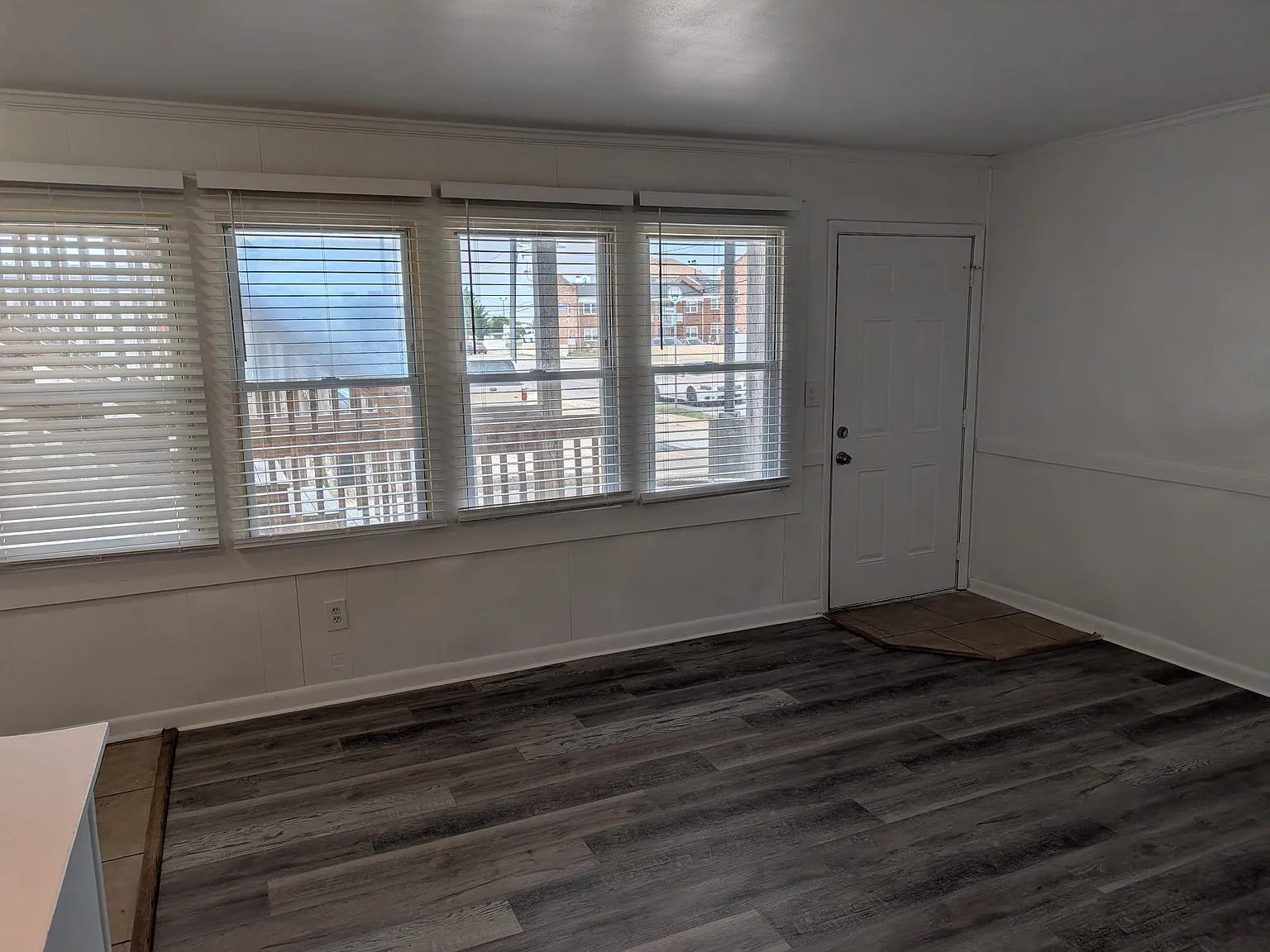 1 bed, 500 sqft, $925 — Photo 1