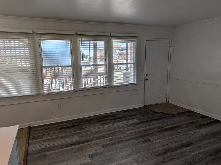917 E Ocean View Ave #A — Photo 1