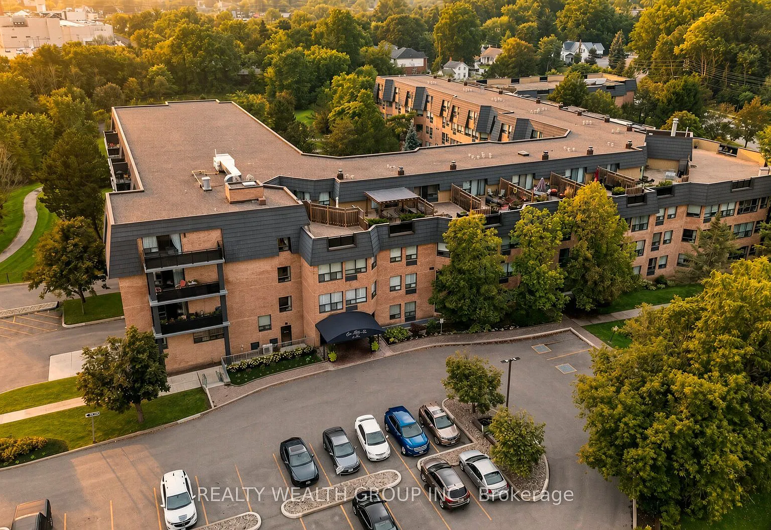 2 bed, $2,800 — Photo 1