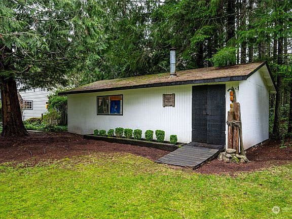 4th image of 7718 Forest Park Drive NW
