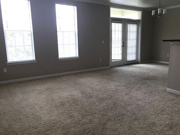 2nd image of 4726 New Broad St APT 204
