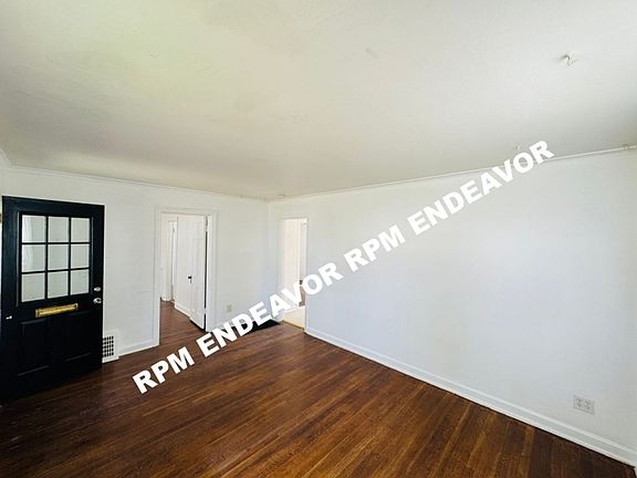 4th image of 5704 Beldon Dr