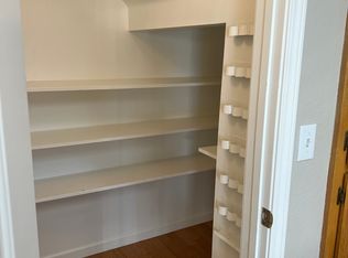 136 Reed Rd, Oakdale, CA 95361