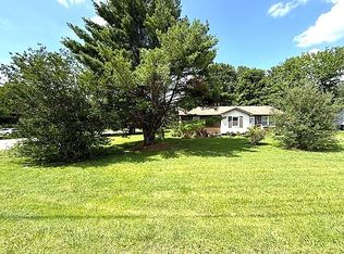 1438 Veterans Pkwy, Murfreesboro, TN 37128