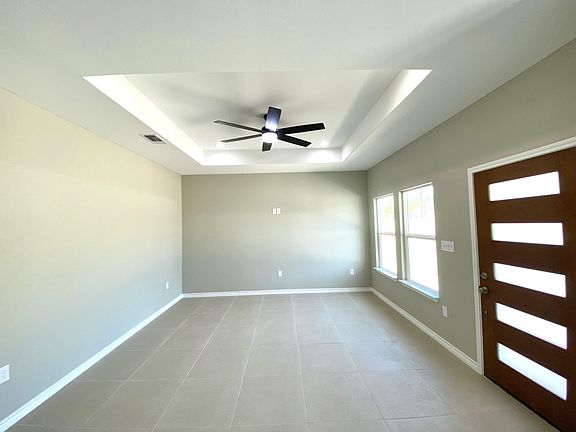 4th image of 1904 Barrera Ave