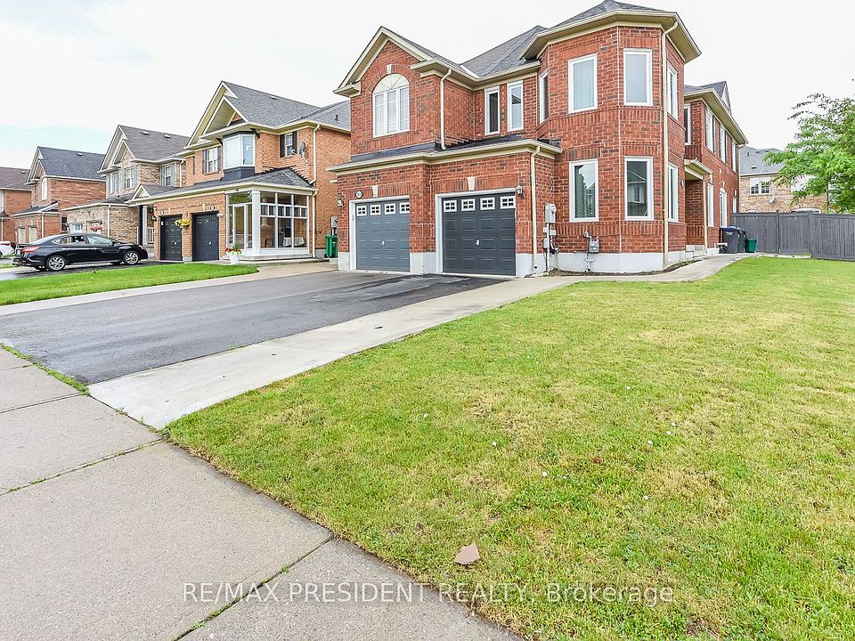 1st image of 26 Levida St