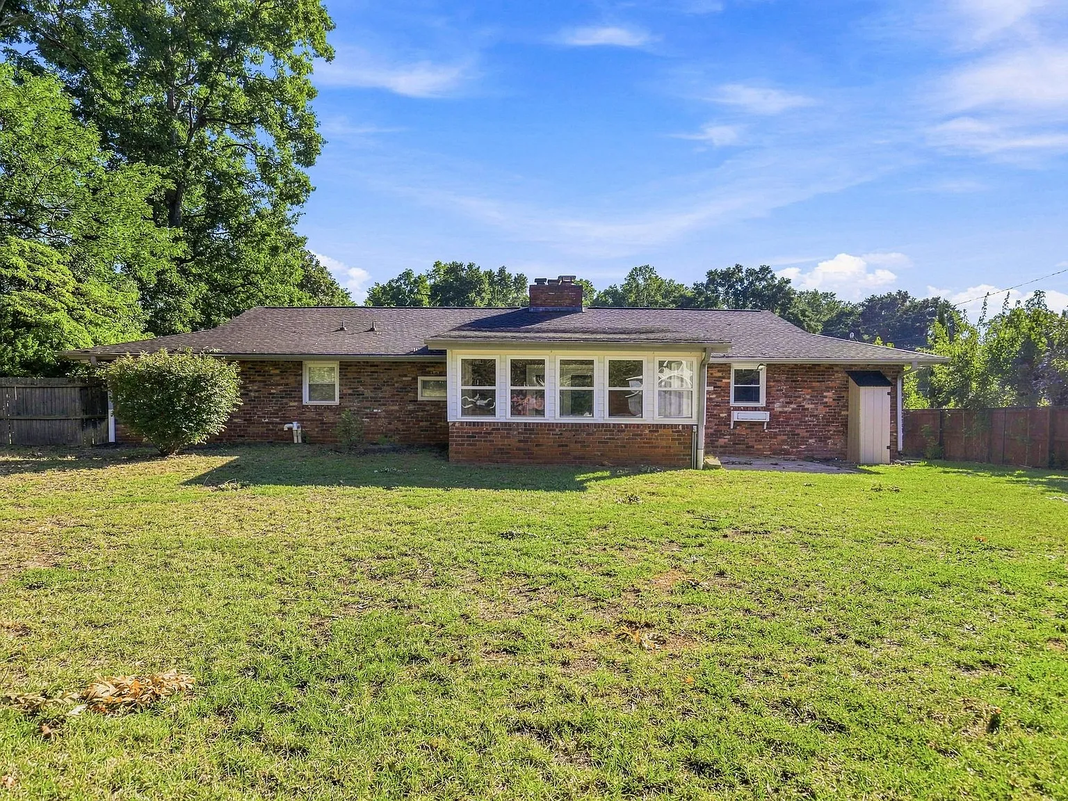3 bed, 1785 sqft, $1,995 — Photo 3