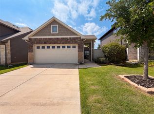 568 Val Verde St, Aubrey, TX 76227