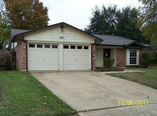 5411 Iris Ln, Arlington, TX 76016