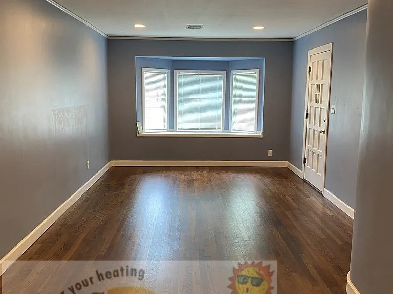5530 S Newport Ave — Photo 18