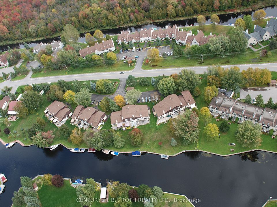 1st image of 71 Laguna Pkwy #15