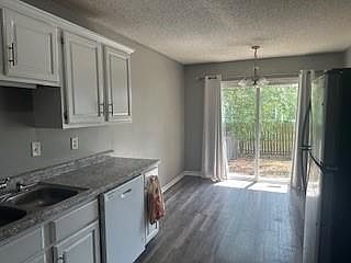 5th image of 1241 S 5th St