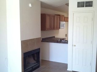427 E Thoroughbred St, Tucson, AZ 85706