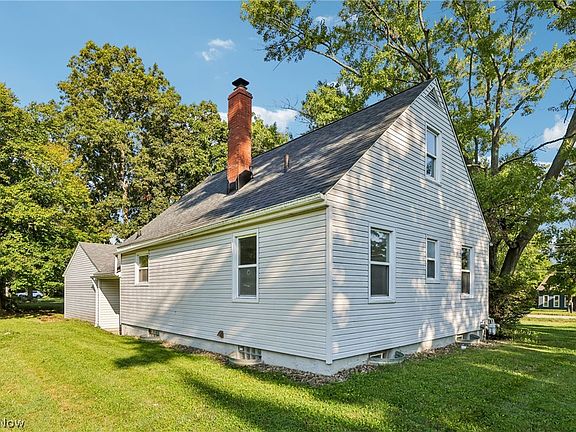 5th image of 3124 Boston Rd