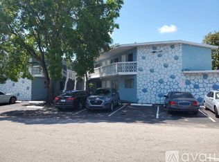 2210 NW 7th Ct #9, Fort Lauderdale, FL 33311