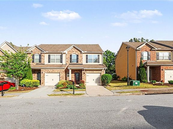 2nd image of 3199 Garden Glade Ln