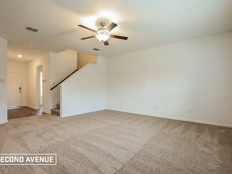 3158 Jackson Smt — Photo 4