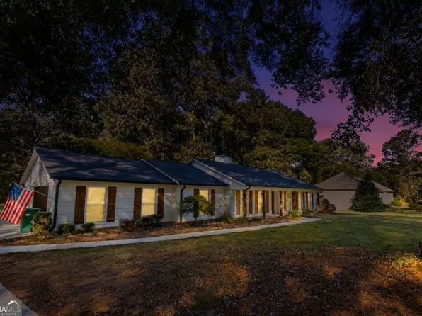 166 Azalea Farms Rd, Social Circle, GA 30025