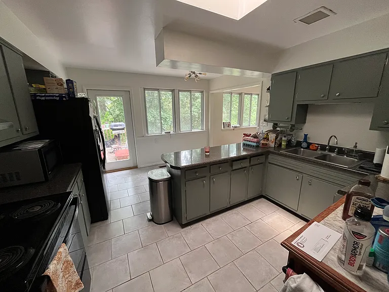 1832 Indian Hill Rd — Photo 27