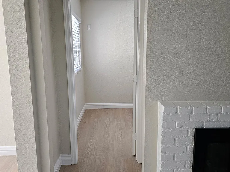 14104 Hillcrest Dr — Photo 11