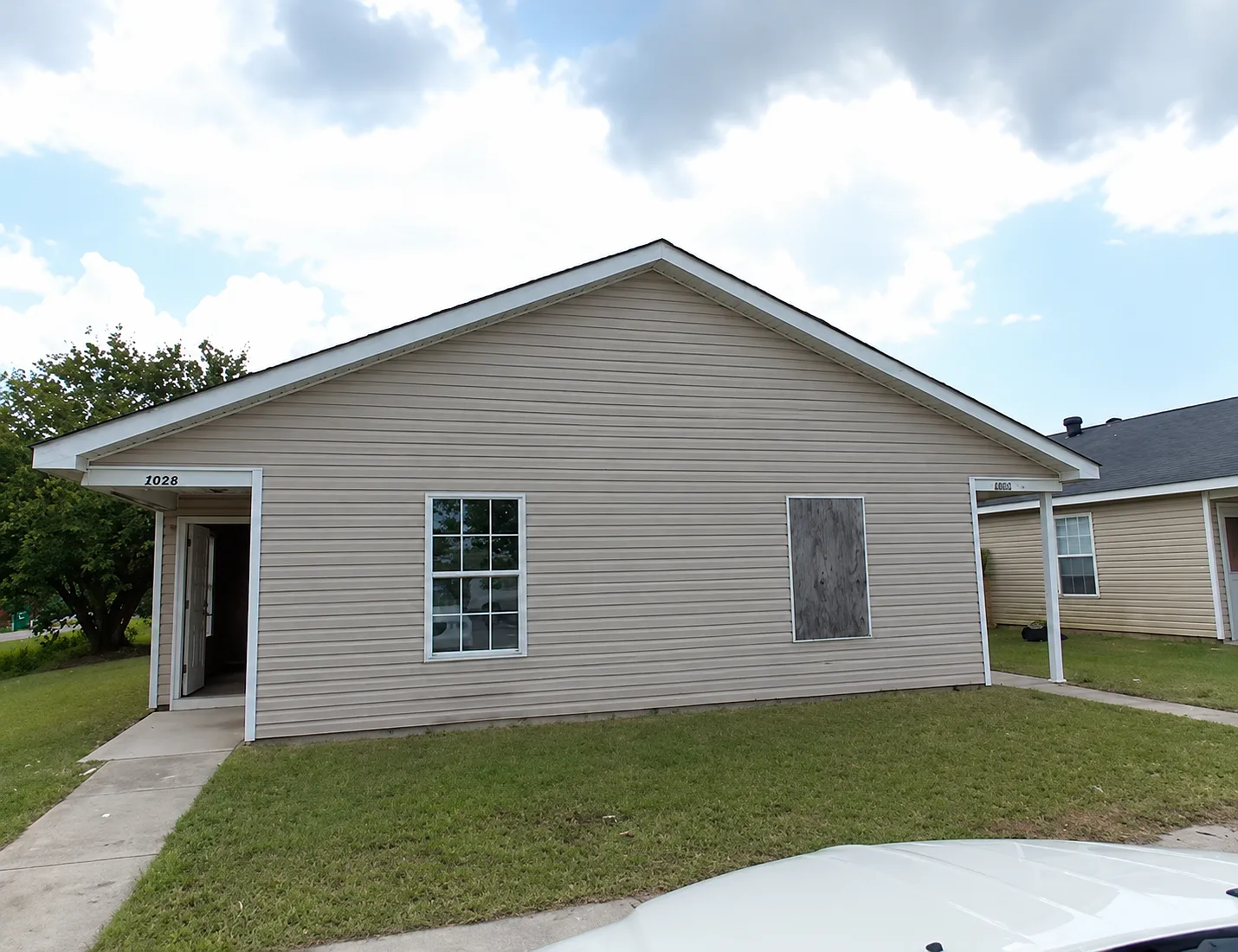 3 bed, 2138 sqft, $1,600 — Photo 3