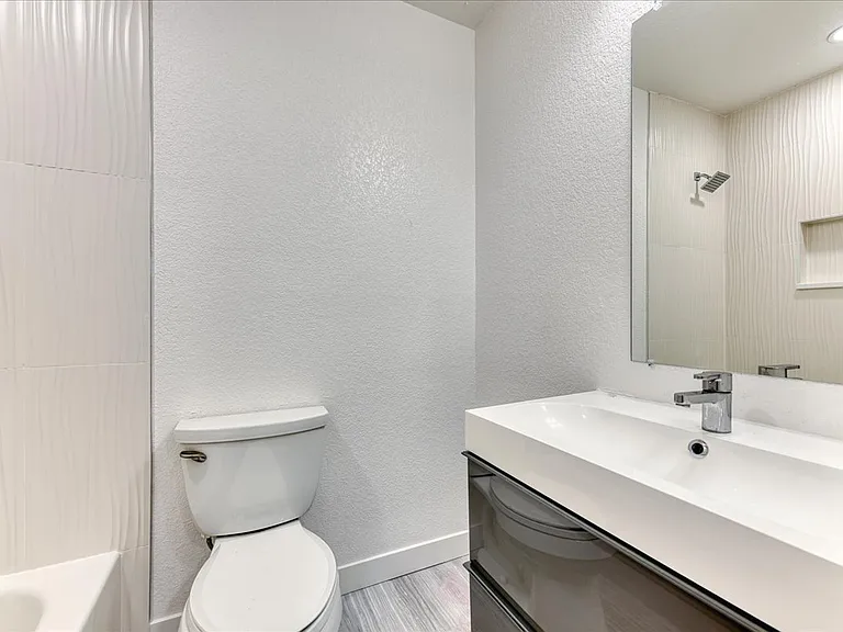 3050 W 32nd Ave #B108 — Photo 21