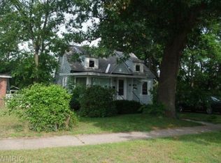 2209 Riordan St, Muskegon Heights, MI 49444