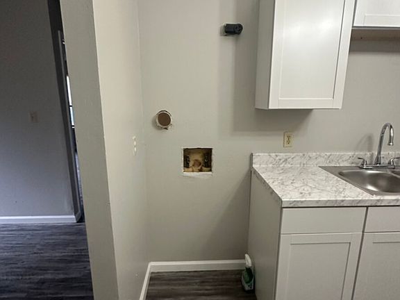 4th image of 6802 Tiki Ln #1