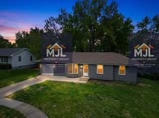 6102 E 96th St, Kansas City, MO 64134