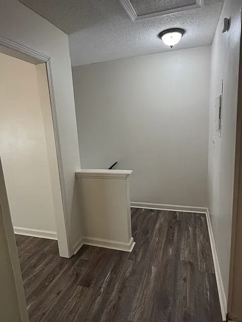 1 bed, 726 sqft, $1,350 — Photo 4
