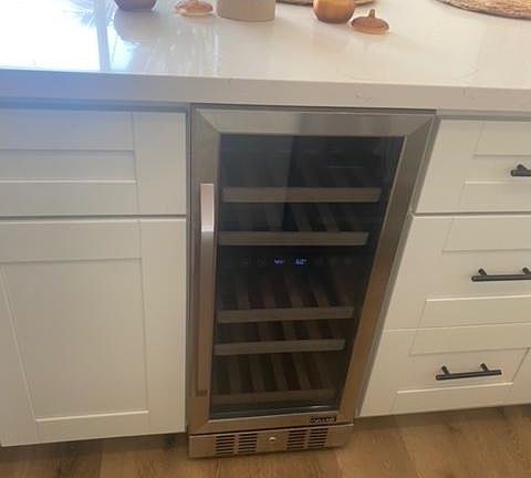Wine and beer cooler