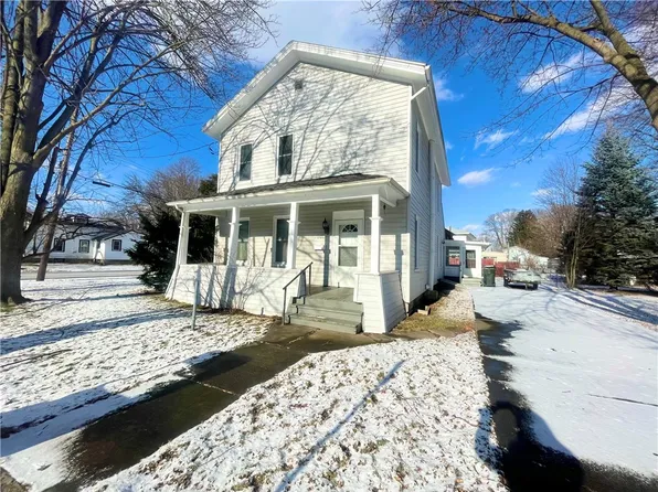 301 E Main St, Waterloo, NY 13165