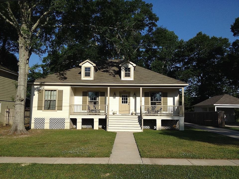 1st image of 3297 Tupelo St