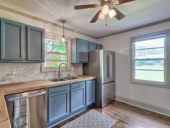 5th image of 2524 Marling Dr
