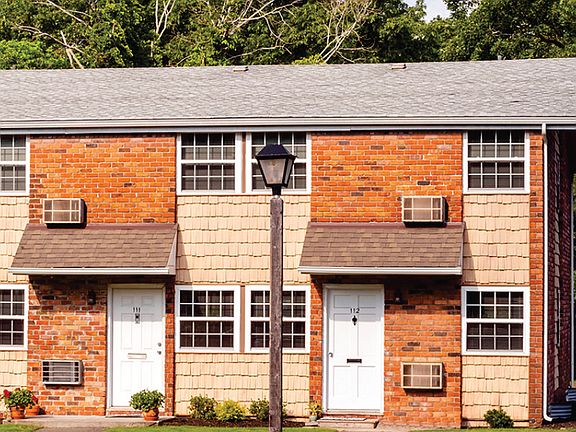 4th image of 129 Lamplight Cir #4043