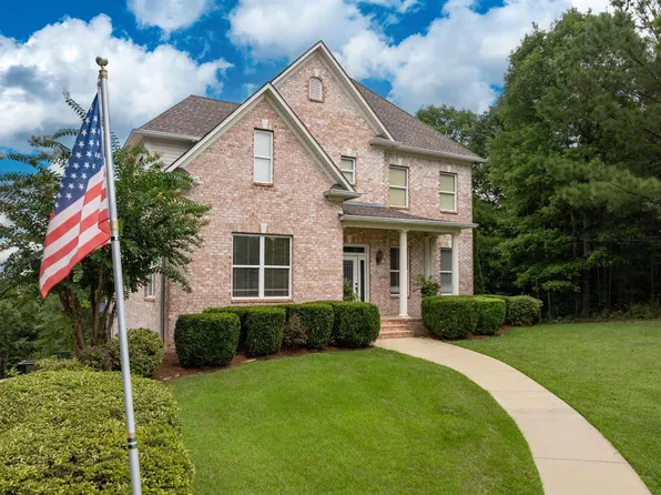 2000 Shadow Oaks Cir, Wilsonville, AL 35186